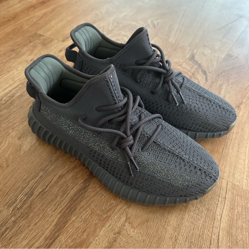 Yeezy boost 350 Cinder